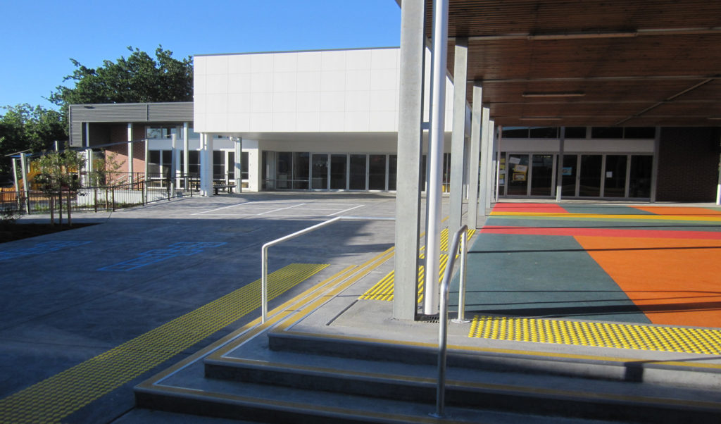 LIBRARY AND CLASSROOMS 2011 GLEN IRIS PRIMARY SCHOOL