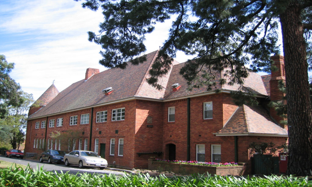 ARTHUR ROBINSON HOUSE 2007 SCOTCH COLLEGE